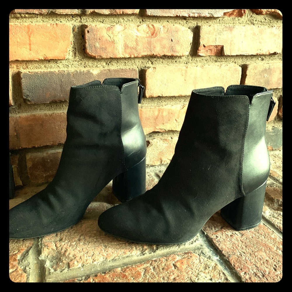 Old Navy Black Boots